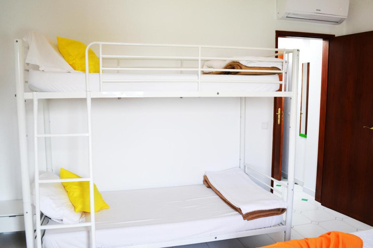 Ria Hostel Alvor Portimão Exteriör bild